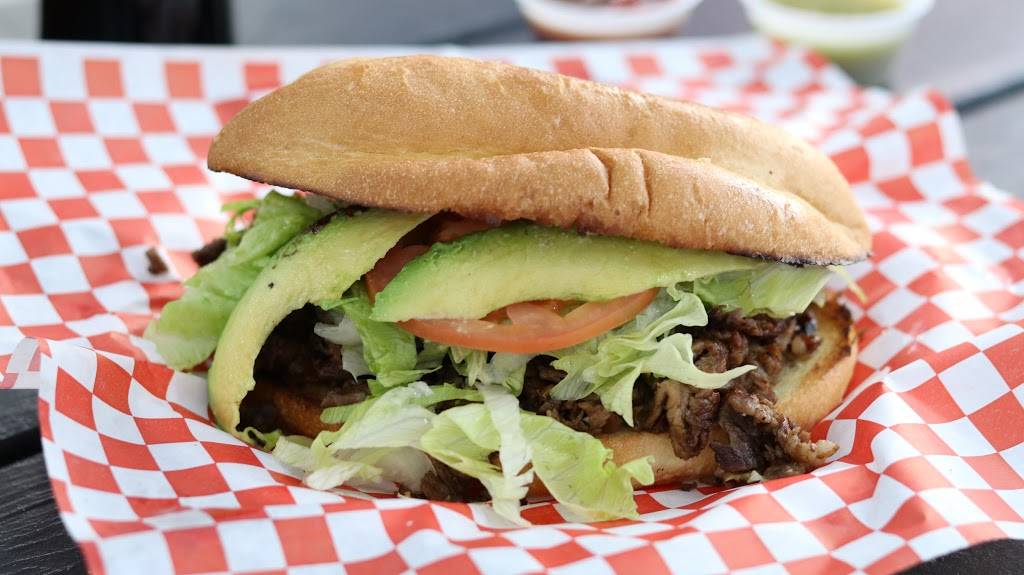 Los Taqueiros | restaurant | 575 Panama Ln, Bakersfield, CA 93307, USA | 6613639895 OR +1 661-363-9895