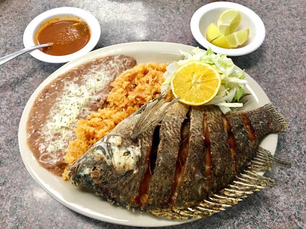 Mariscolandia Seafood Restaurant | restaurant | 115 N McKinley St #101, Corona, CA 92879, USA | 9515208762 OR +1 951-520-8762