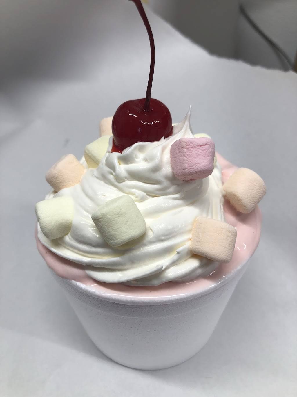 Sadie Janes Sweets and Eats | restaurant | 503 N Main St, New Sharon, IA 50207, USA | 6412950089 OR +1 641-295-0089