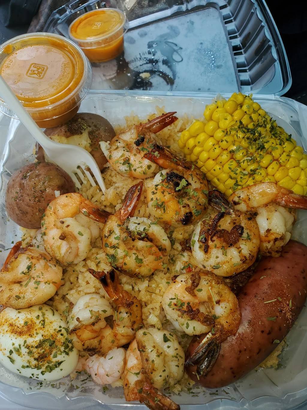 Geaux Cajun Seafood Kitchen | restaurant | 13018 Woodforest Blvd suite r, Houston, TX 77015, USA | 7134553655 OR +1 713-455-3655