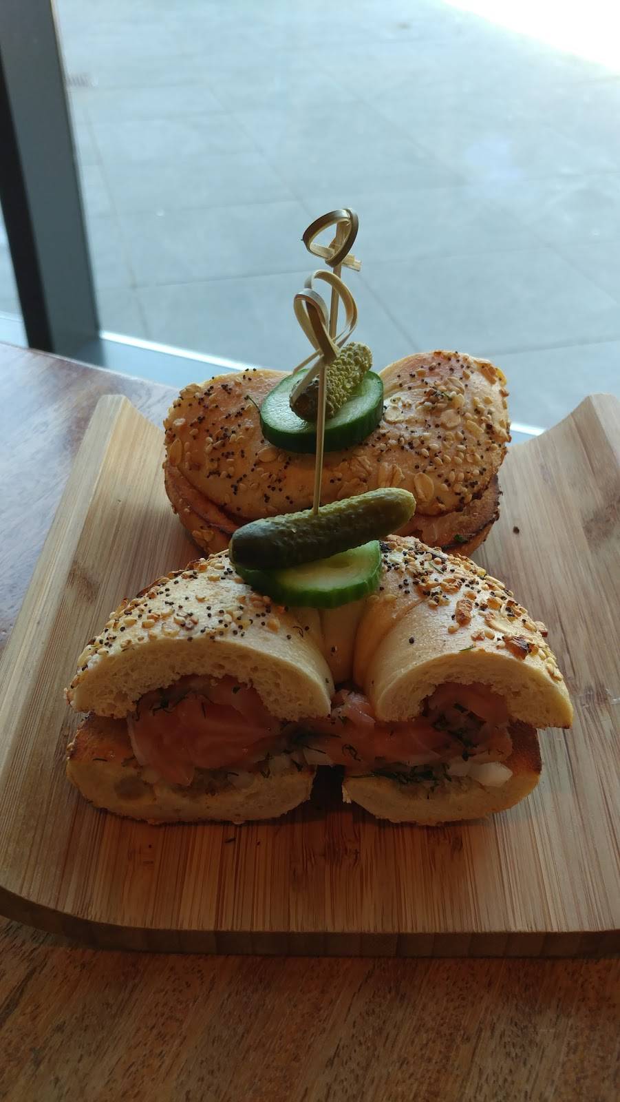 Lox Cafe | restaurant | 36 Battery Pl, New York, NY 10280, USA | 6464374231 OR +1 646-437-4231