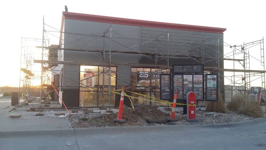 Arbys | meal takeaway | 123 N Willow Rd, Missouri Valley, IA 51555, USA | 7126425722 OR +1 712-642-5722