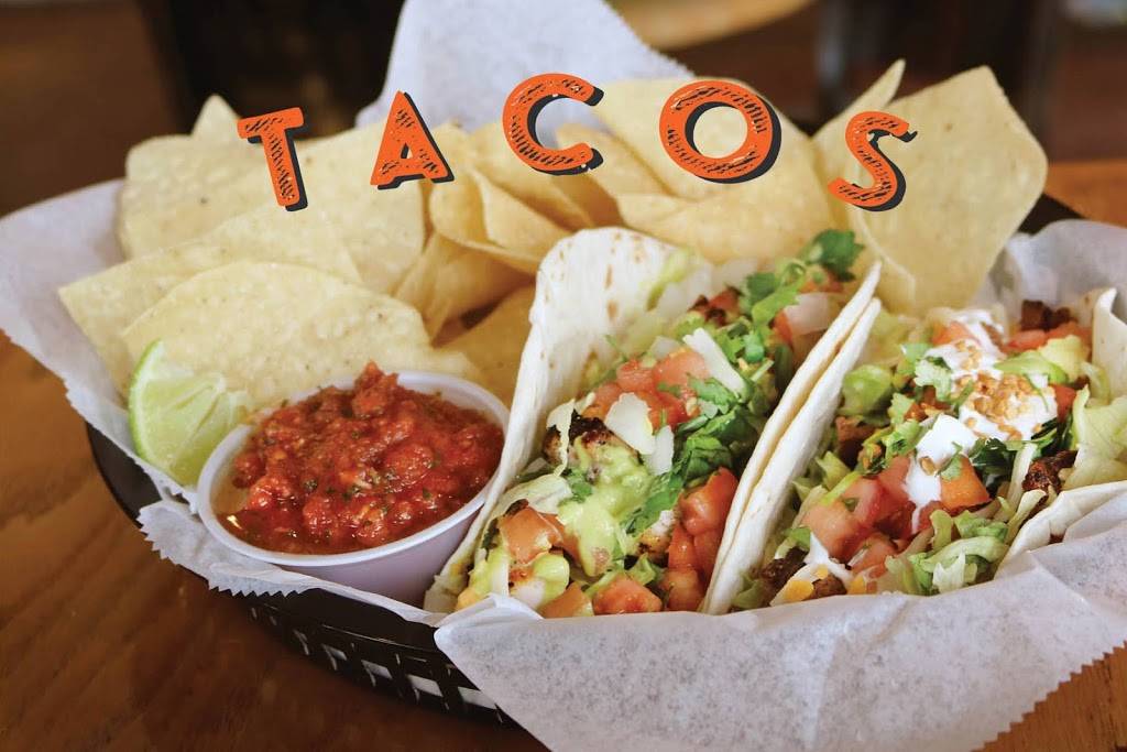 Freebirds World Burrito | restaurant | 244 FM306, #128, New Braunfels, TX 78130, USA | 8302142563 OR +1 830-214-2563