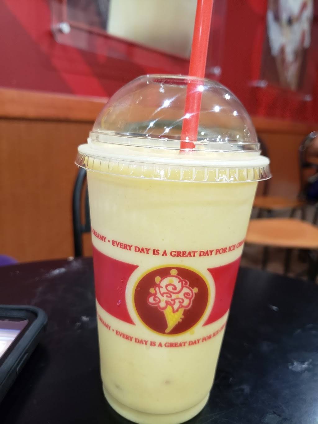 Cold Stone Creamery | bakery | 2625 Mt Vernon Ave Ste 104, Bakersfield, CA 93306, USA | 6618716402 OR +1 661-871-6402