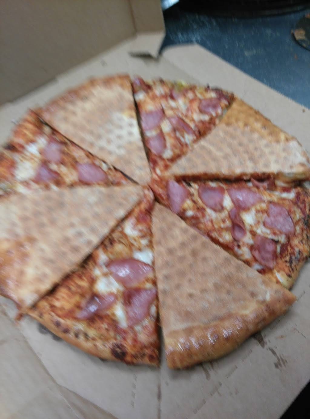 Dominos Pizza | meal delivery | 1534 S Gilbert St Ste 300, Iowa City, IA 52240, USA | 3193380030 OR +1 319-338-0030