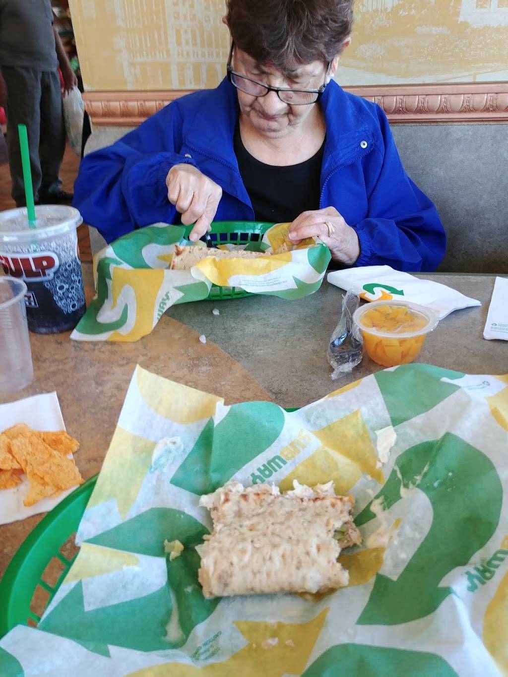 Subway Restaurants | restaurant | 9519 San Pedro Ave, San Antonio, TX 78216, USA | 2103400805 OR +1 210-340-0805