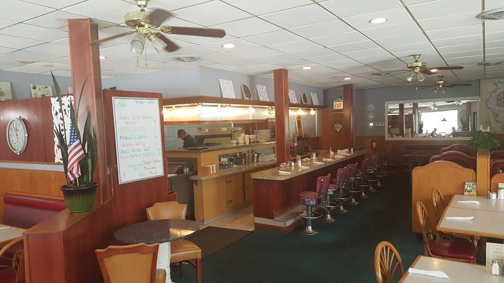 Norwood Restaurant | restaurant | 6101 N Northwest Hwy, Chicago, IL 60631, USA | 7734670316 OR +1 773-467-0316