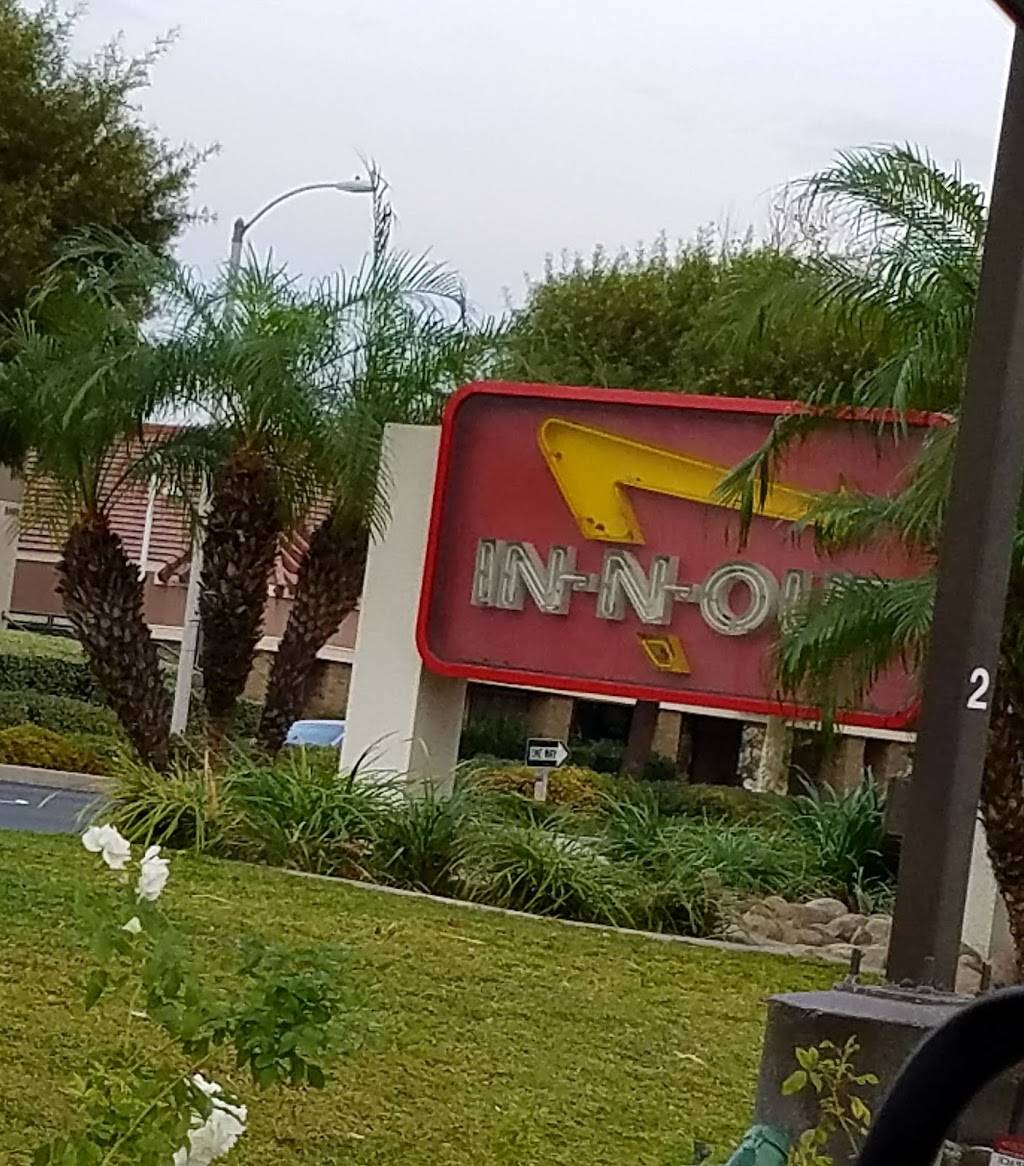 In-N-Out Burger | restaurant | 8955 Foothill Blvd, Rancho Cucamonga, CA 91730, USA | 8007861000 OR +1 800-786-1000