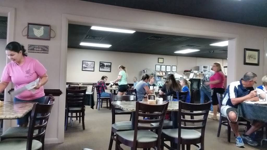 C P Deli | restaurant | 3707 Crill Ave, Palatka, FL 32177, USA | 3863281199 OR +1 386-328-1199