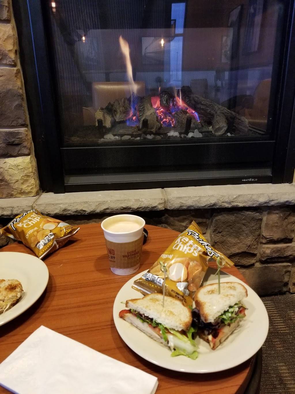 Dunn Brothers Coffee | bakery | 1105 Lawrence Dr, Burlington, IA 52601, USA | 3192378990 OR +1 319-237-8990