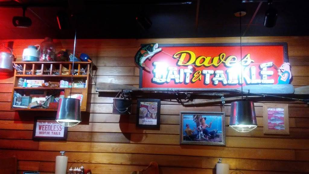 Famous Daves Bar-B-Que | restaurant | G3558 Miller Rd, Flint, MI 48507, USA | 8107204600 OR +1 810-720-4600