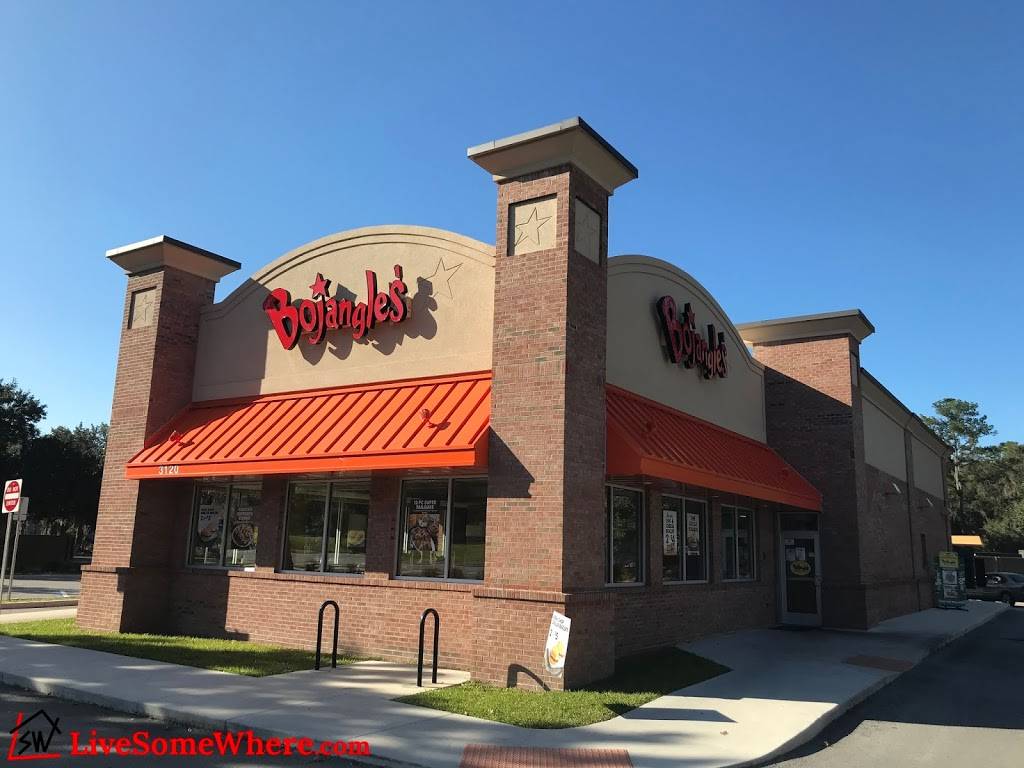 Bojangles Famous Chicken n Biscuits | restaurant | 3120 SW Archer Rd, Gainesville, FL 32608, USA | 3527457221 OR +1 352-745-7221
