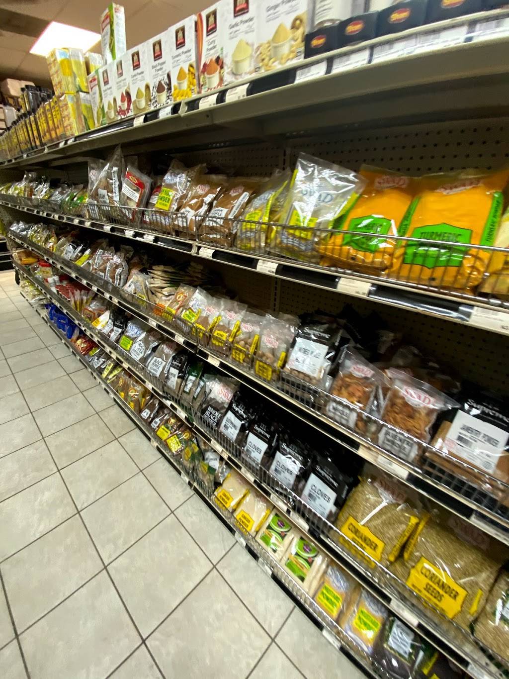 KATY HALAL MEAT & GROCRIES /AL HAMRAH GRILL AND KITCHEN | restaurant | 2002 N Fry Rd #106, Houston, TX 77084, USA | 2815786565 OR +1 281-578-6565