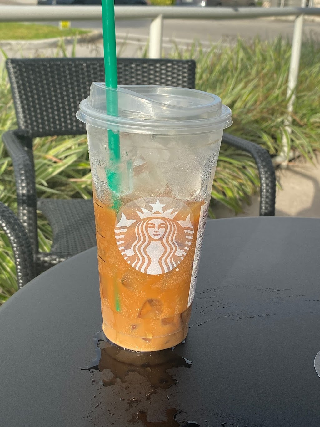 Starbucks | cafe | 7433 Miami Lakes Dr, Miami Lakes, FL 33014, USA | 7867143457 OR +1 786-714-3457