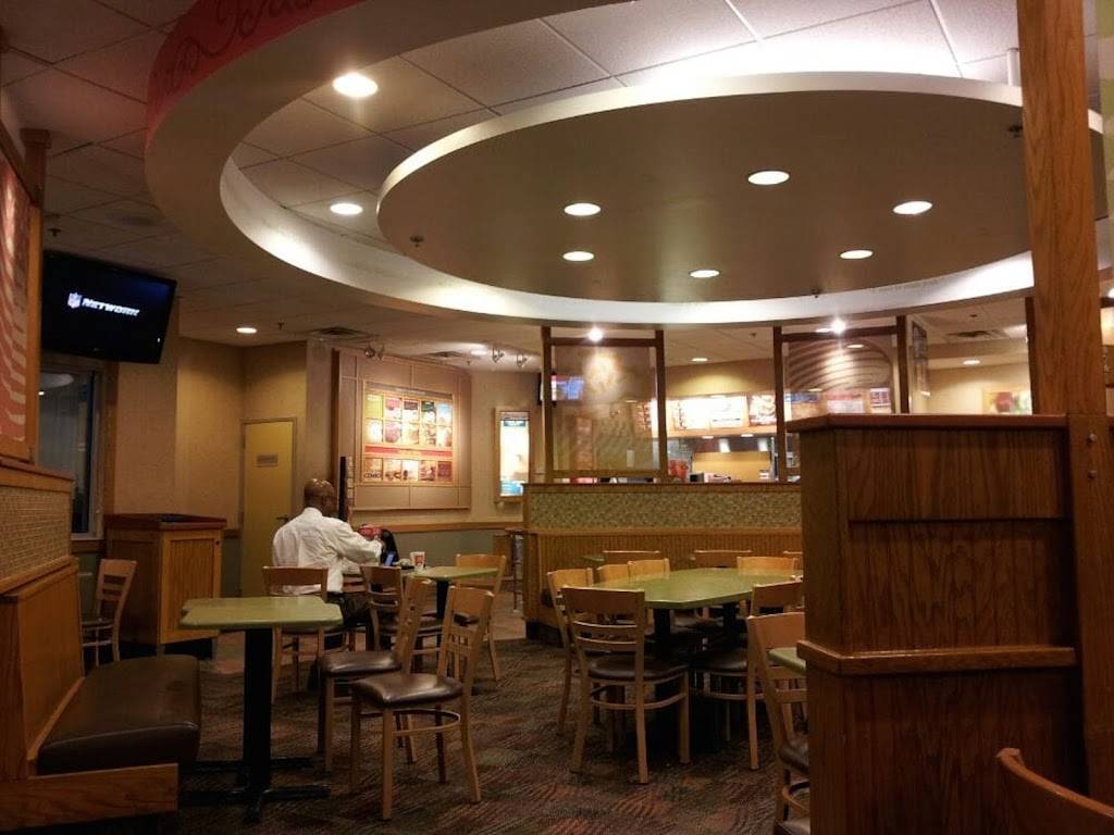 Wendys | restaurant | 1237 N Tustin St, Orange, CA 92867, USA | 7147713754 OR +1 714-771-3754