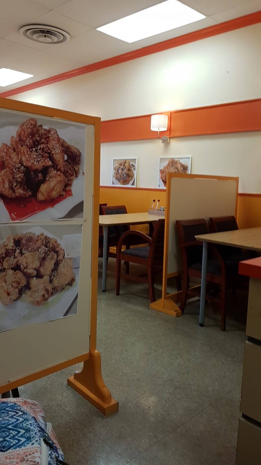 Renforth Mall Fish & Chips | restaurant | 460 Renforth Dr #14, Etobicoke, ON M9C 2N2, Canada | 4166214220 OR +1 416-621-4220