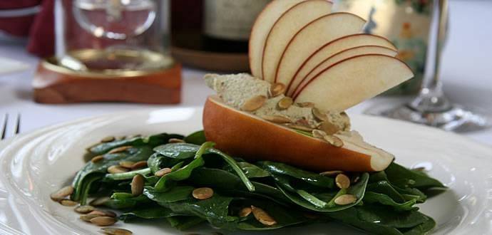 Bistro Giovanni | restaurant | 6 San Carlos St, Carmel-By-The-Sea, CA 93921, USA | 8316265800 OR +1 831-626-5800