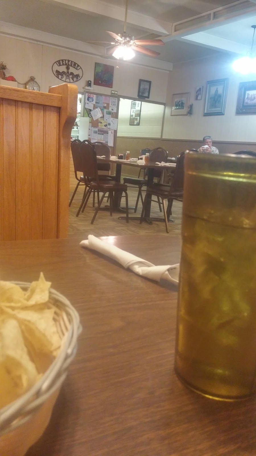 Park Hill | restaurant | 116 S 4th St, Atwood, KS 67730, USA | 7856268524 OR +1 785-626-8524