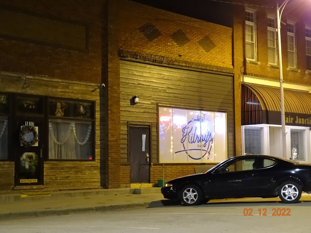 Kilroys Bar | restaurant | 1119 Thomas St, Redfield, IA 50233, USA | 5158332711 OR +1 515-833-2711