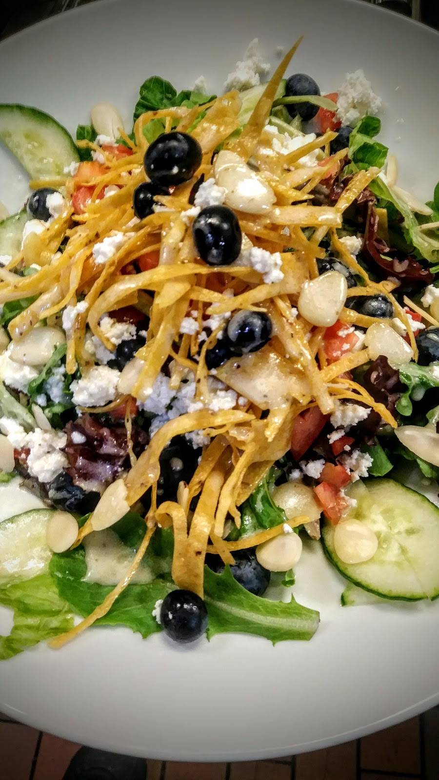 Roxbury Pub & Grill | restaurant | 1165 Oxford St E, London, ON N5Y 3L7, Canada | 5199510665 OR +1 519-951-0665