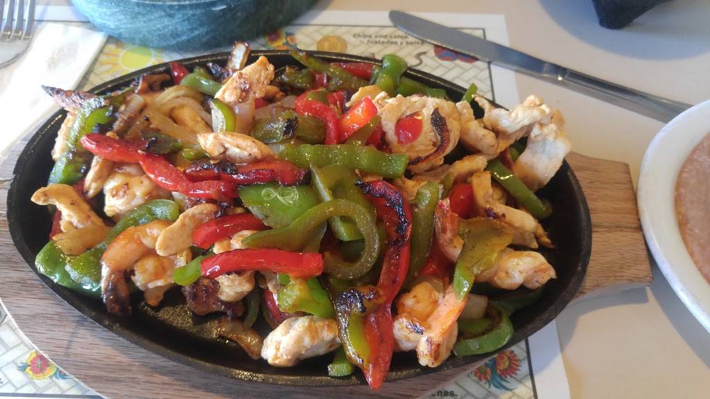 El Campanario Restaurant | restaurant | 44185 Monroe St, Indio, CA 92201, USA | 7603423681 OR +1 760-342-3681