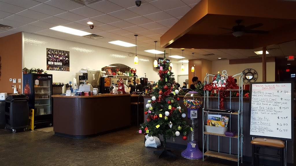 Flap Jacks | restaurant | 7435 W 10th St, Indianapolis, IN 46214, USA | 3172730123 OR +1 317-273-0123