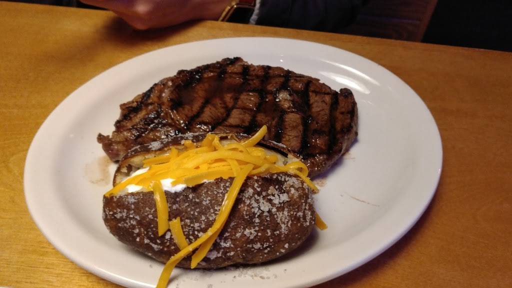 Texas Roadhouse | restaurant | 3811 Long Prairie Rd, Flower Mound, TX 75028, USA | 9726917800 OR +1 972-691-7800
