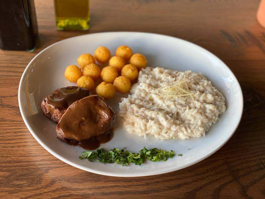 Cais Restaurant | restaurant | 15771 S Apopka Vineland Rd Suite #4, Orlando, FL 32837, USA | 3213142199 OR +1 321-314-2199