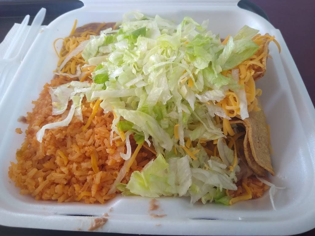 El Potosino Mexican food | restaurant | 1400 W Prince Rd, Tucson, AZ 85705, USA | 5202926969 OR +1 520-292-6969