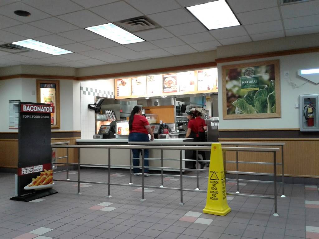 Wendys | restaurant | 14303 Bear Valley Rd, Victorville, CA 92392, USA | 7609567973 OR +1 760-956-7973