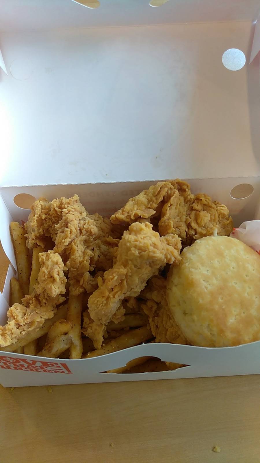 Popeyes Louisiana Kitchen | restaurant | 2082 Rockaway Pkwy, Brooklyn, NY 11236, USA | 3477028092 OR +1 347-702-8092