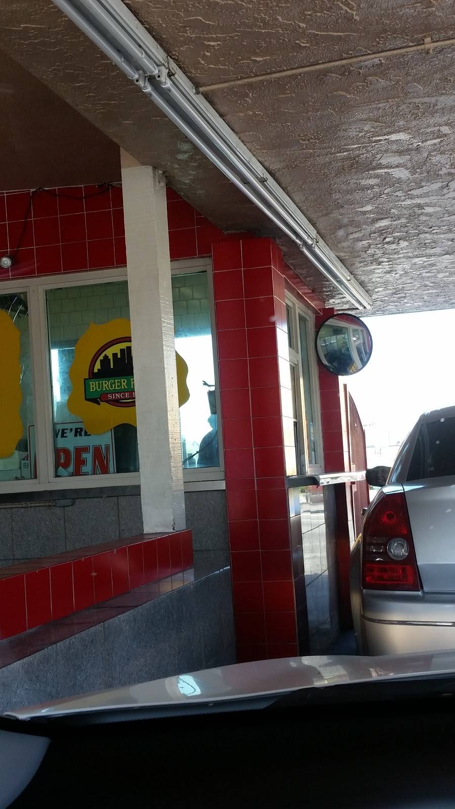 The Burger Palace | restaurant | 100 E Manchester Ave, Los Angeles, CA 90003, USA | 3237504507 OR +1 323-750-4507