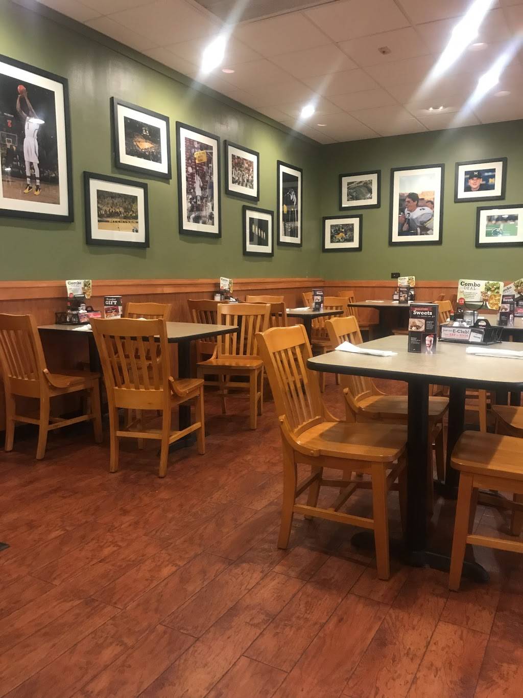 Country Pride | restaurant | 200 Baker Rd, Dexter, MI 48130, USA | 7344263951 OR +1 734-426-3951