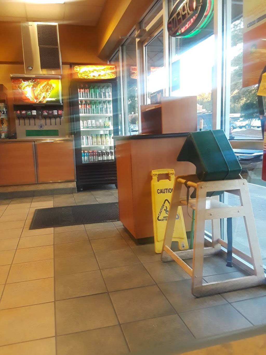 Subway | restaurant | 1764 Hudson Bridge Rd, Stockbridge, GA 30281, USA | 7703895455 OR +1 770-389-5455