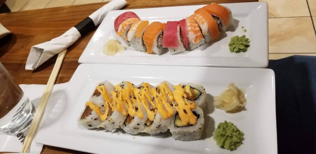 Hy-Vee Market Grille | restaurant | 4064 E 53rd St, Davenport, IA 52807, USA | 5633598739 OR +1 563-359-8739