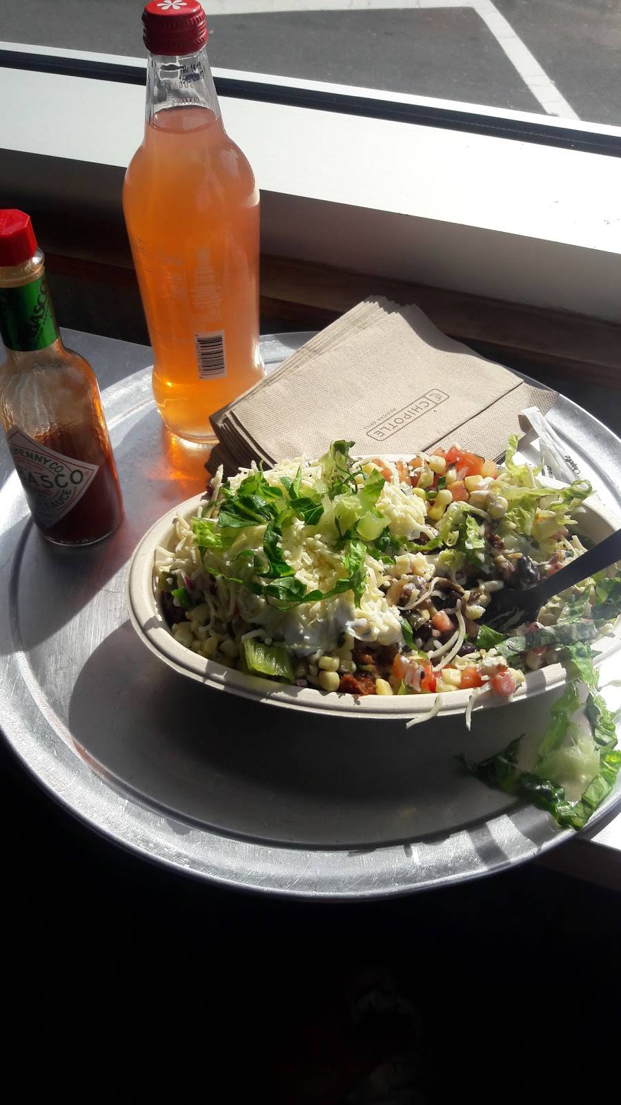 Chipotle Mexican Grill | restaurant | 6102 Falls of Neuse Rd, Raleigh, NC 27609, USA | 9198778544 OR +1 919-877-8544