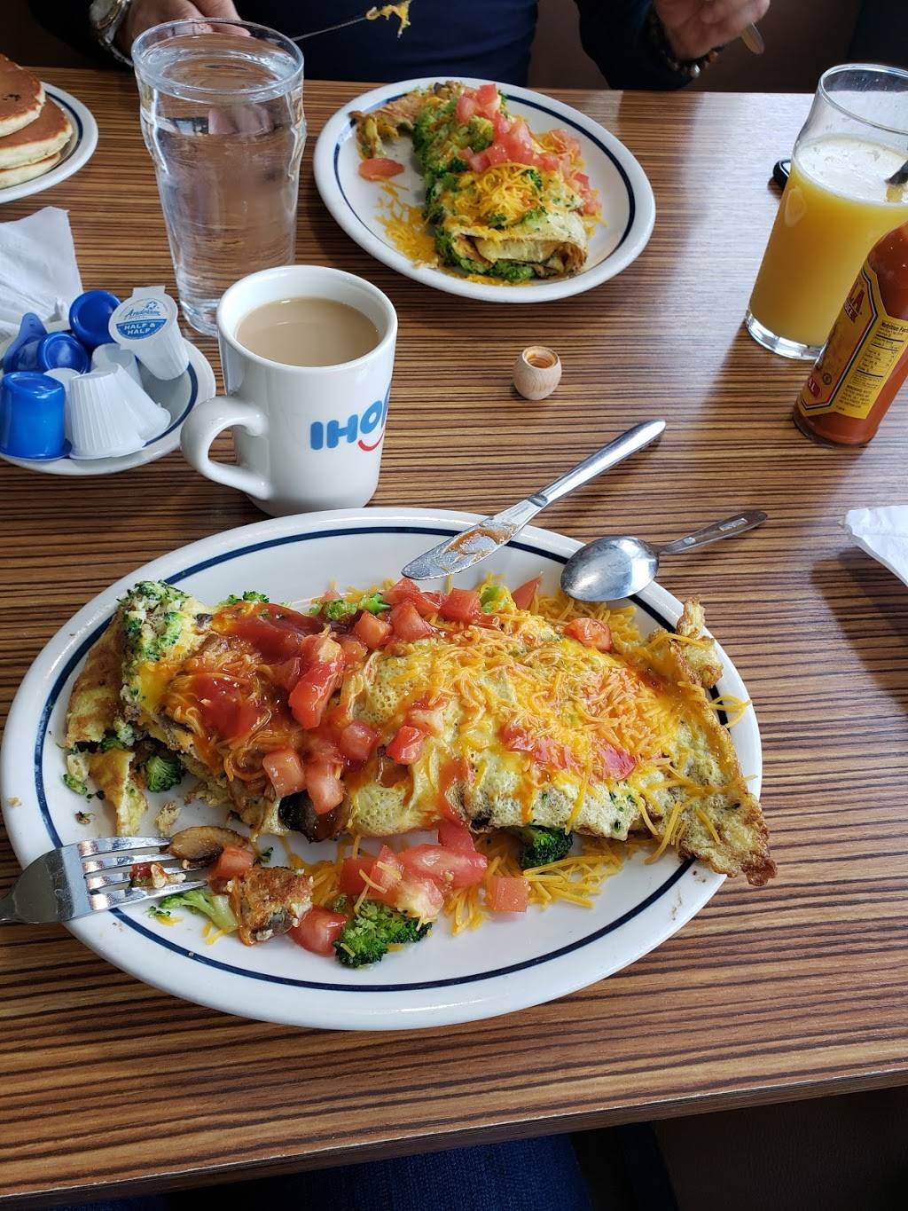 IHOP | restaurant | 3780 S Maryland Pkwy, Las Vegas, NV 89119, USA | 7027370375 OR +1 702-737-0375