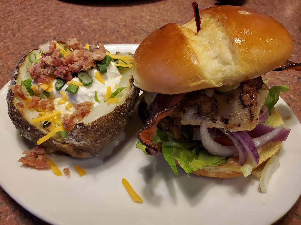 Sharis Cafe and Pies | bakery | 15252 Aurora Ave N, Shoreline, WA 98133, USA | 2063612552 OR +1 206-361-2552