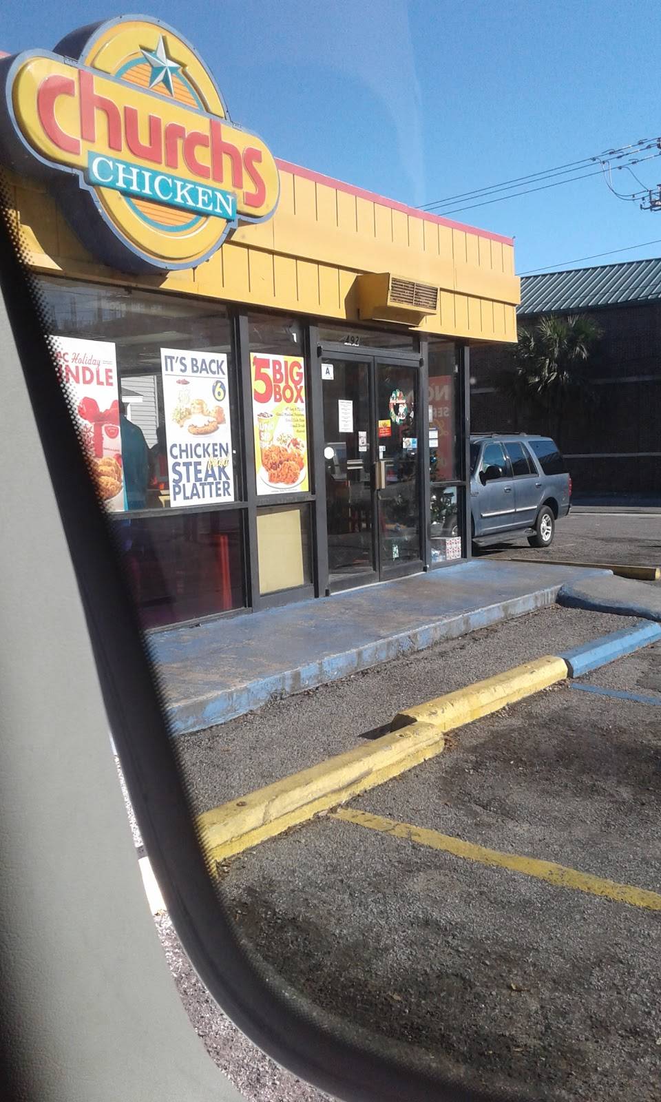 Churchs Chicken | restaurant | 492 Meeting St, Charleston, SC 29403, USA | 8434105888 OR +1 843-410-5888