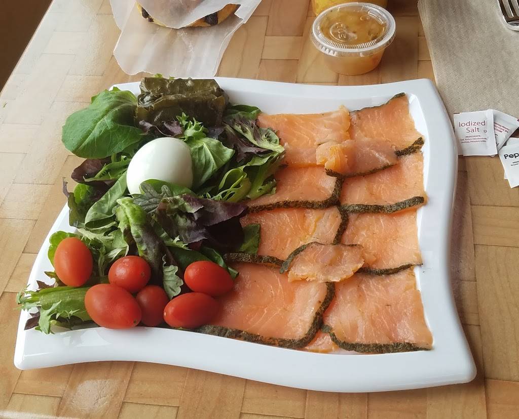 Sarikopa Organic Coffee and Tea House | restaurant | 226 Riverleigh Ave, Riverhead, NY 11901, USA | 6315913444 OR +1 631-591-3444