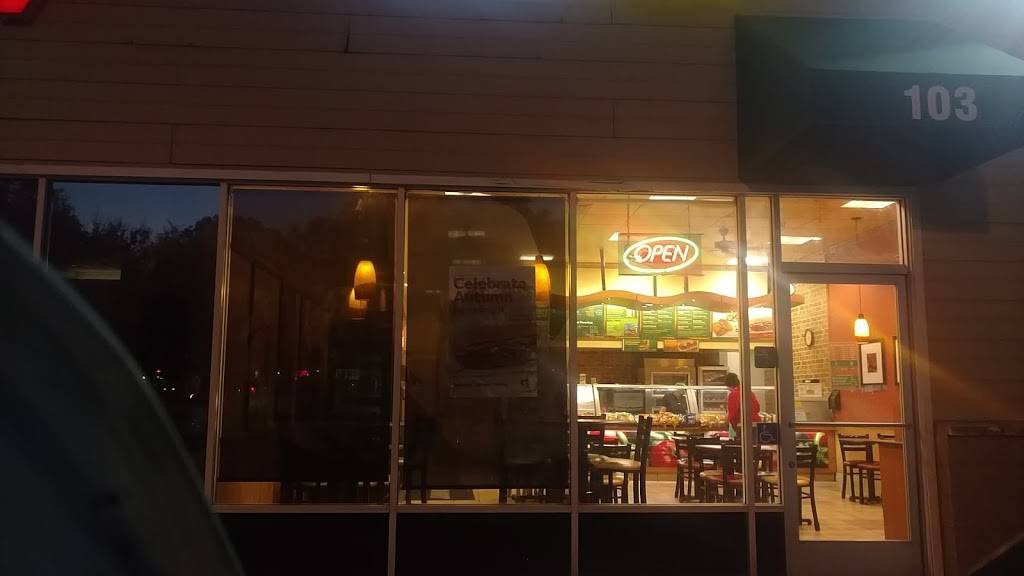 Subway | restaurant | 4952 E Kings Canyon Rd, Fresno, CA 93727, USA | 5592528741 OR +1 559-252-8741
