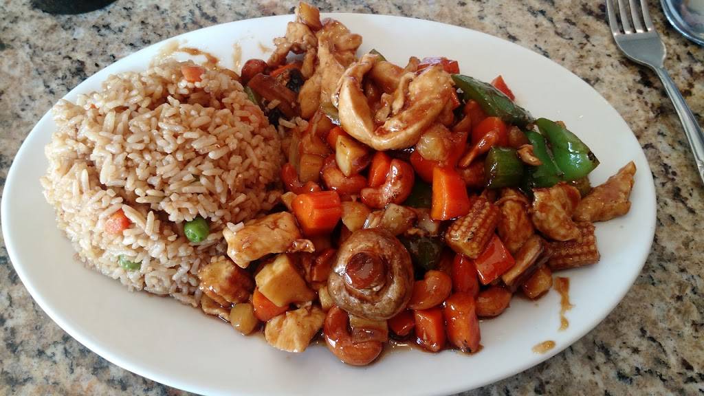 Les Wok | restaurant | 812 W Rosedale St, Fort Worth, TX 76104, USA | 8173366632 OR +1 817-336-6632