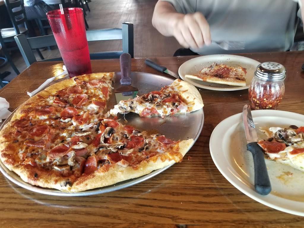 The Corner Slice | restaurant | 600 N Elm St, Greensboro, NC 27401, USA | 3363333077 OR +1 336-333-3077