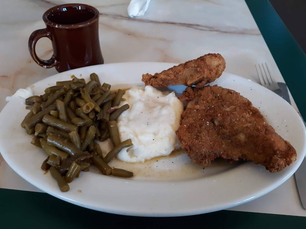 Hoosier Street Grill | restaurant | 161 5th St, North Vernon, IN 47265, USA | 8123466225 OR +1 812-346-6225