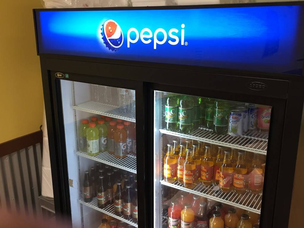 Ackee Tree Jamaican Restaurant | restaurant | 2121 W Oakland Park Blvd, Oakland Park, FL 33311, USA | 9549822131 OR +1 954-982-2131