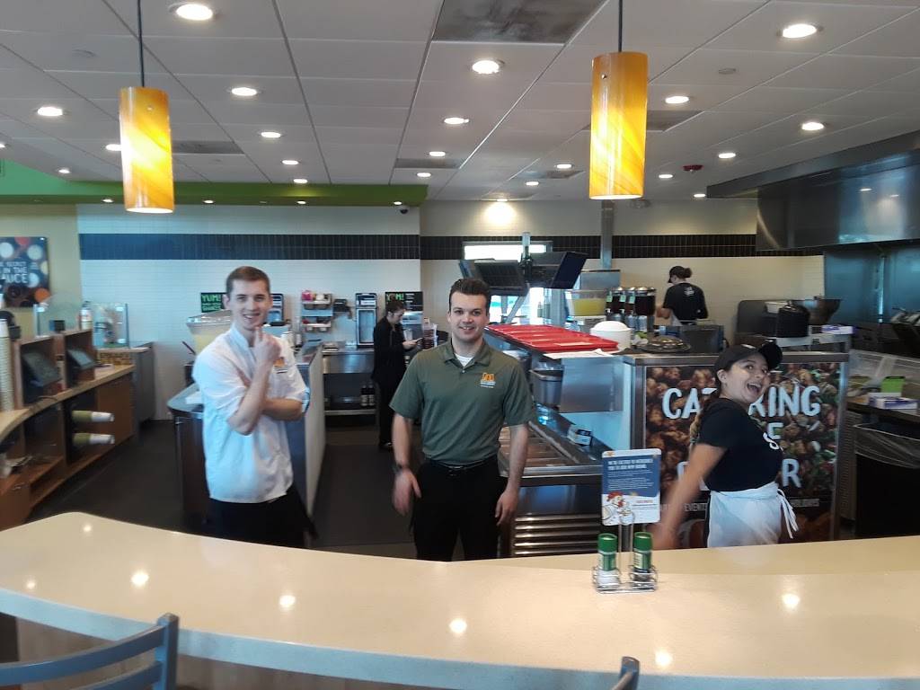 PDQ Restaurant | restaurant | 5484 Lena Rd, Bradenton, FL 34211, USA | 9412094883 OR +1 941-209-4883