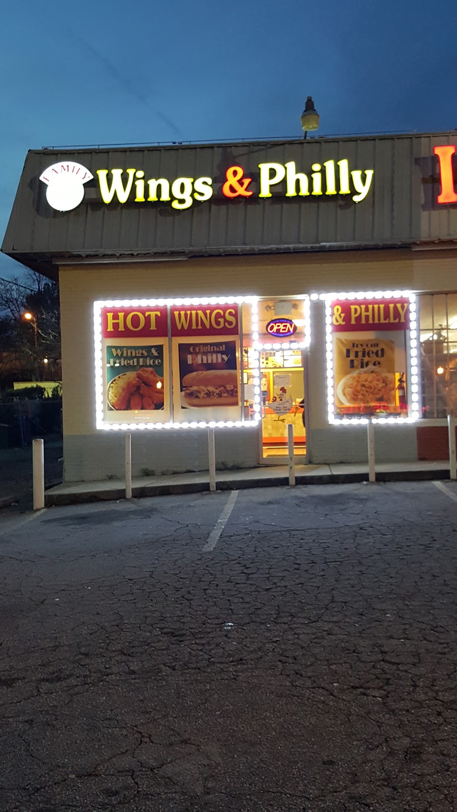 Family Hot Wing & Philly | restaurant | 5224 Buford Hwy NE, Atlanta, GA 30340, USA | 7704574112 OR +1 770-457-4112