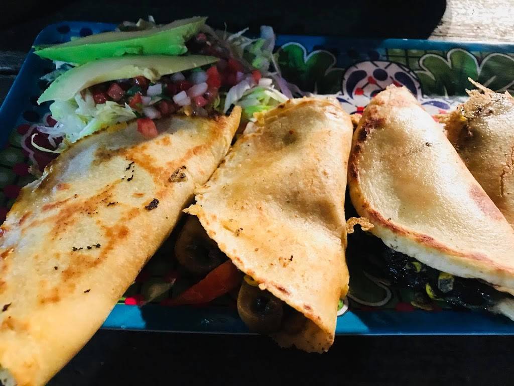 Casita Nicole Antojitos Mexicanos | restaurant | 9618 Manchaca Rd, Austin, TX 78748, USA | 5129098226 OR +1 512-909-8226