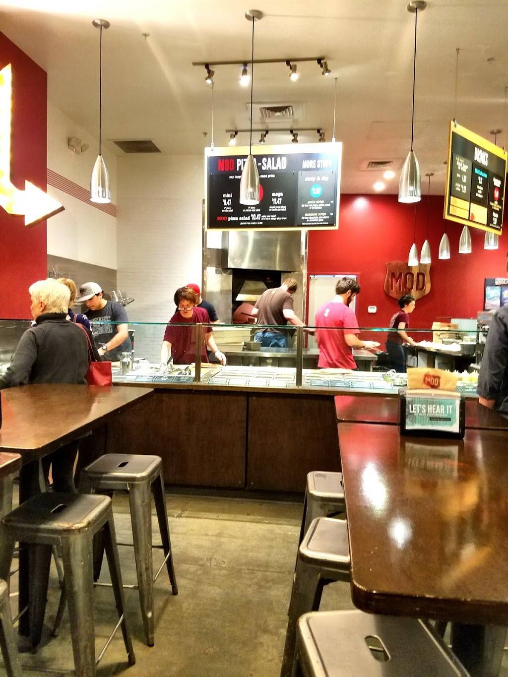MOD Pizza | restaurant | 25910 The Old Rd Suite B1, Stevenson Ranch, CA 91381, USA | 6612881590 OR +1 661-288-1590