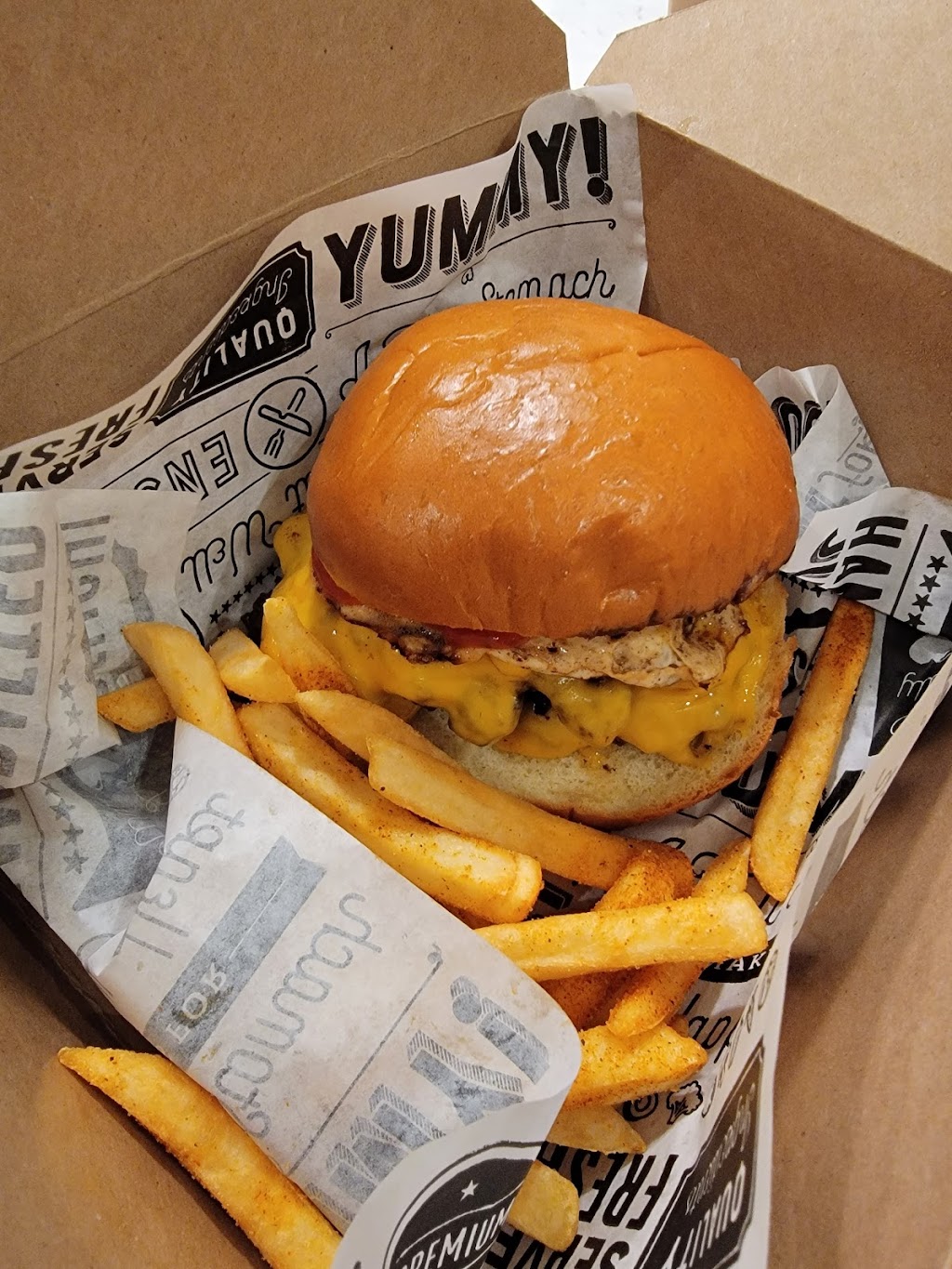 M Burger & Grill | restaurant | 8620 Grand Mission Blvd K, Richmond, TX 77407, USA | 3468431328 OR +1 346-843-1328